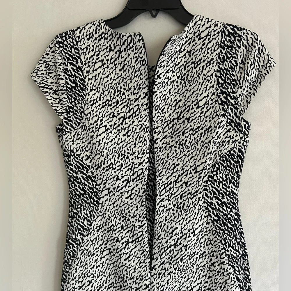 DVF DIANE VON FURSTENBERG Pele Snake Wave Jacquard Dress Office Cocktail Size 6 - Picture 11 of 15